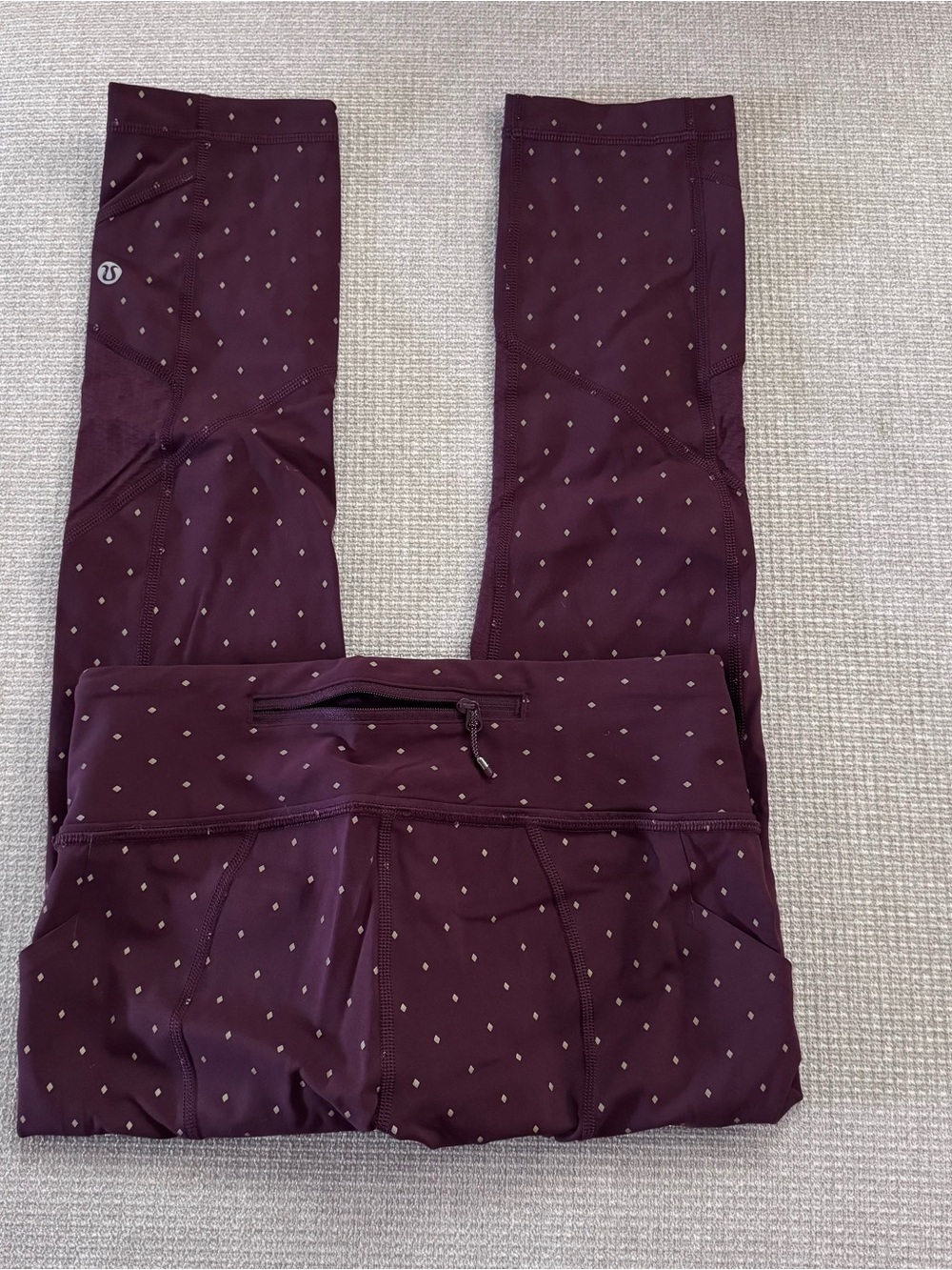 Lululemon Maroon Leggings with mesh Subtle Diamond Print women 4 - Picture 2 of 6